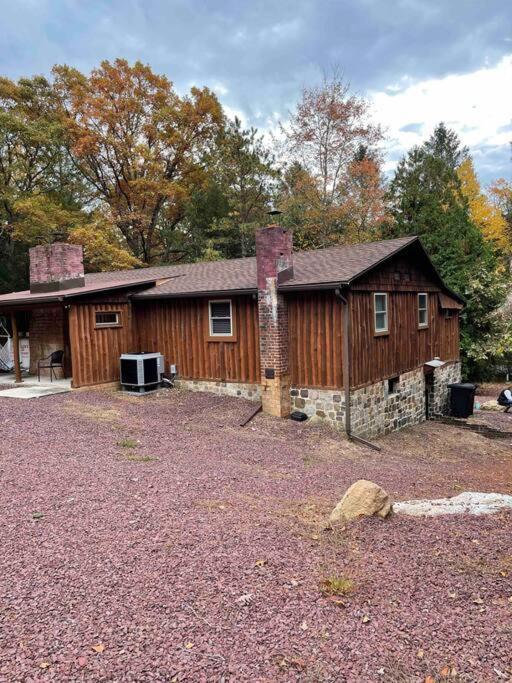 Cozy Log Cabin In Jim Thorpe Exteriér fotografie